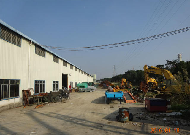 挖機(jī)改臂廠(chǎng)家.jpg